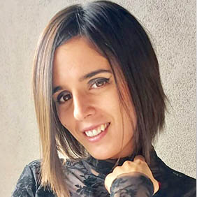 Cristina Asenjo García, narradora. 