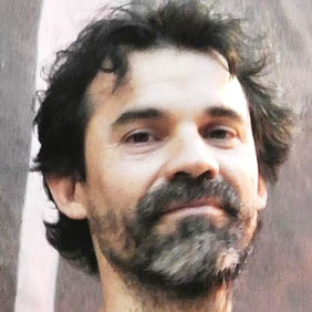 Diego Alarcón - Novelista